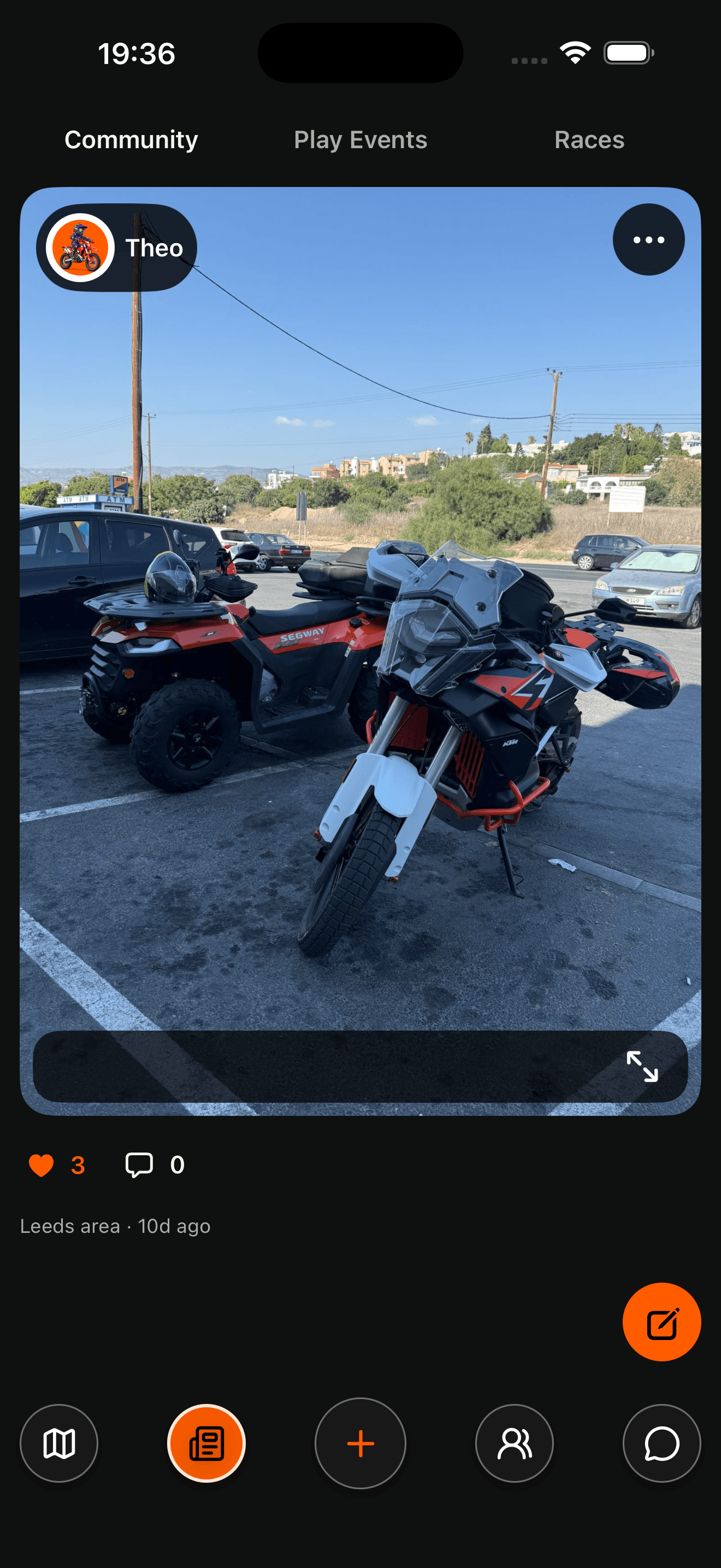 Actual MXDuro iOS Build 40 community photo feed